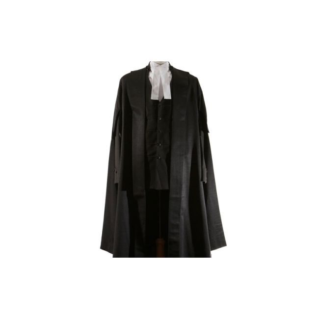 Queen's/Senior Counsel Gown